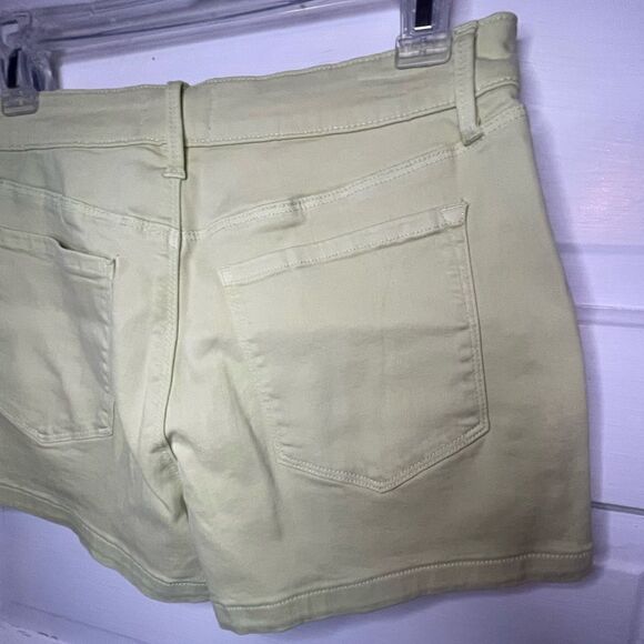 NWTs Pistola Shorts in Limeade Size 28 - Picture 10 of 14